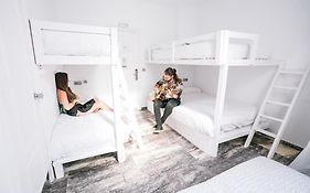La Cocotera Boutique Hostel & Coworking